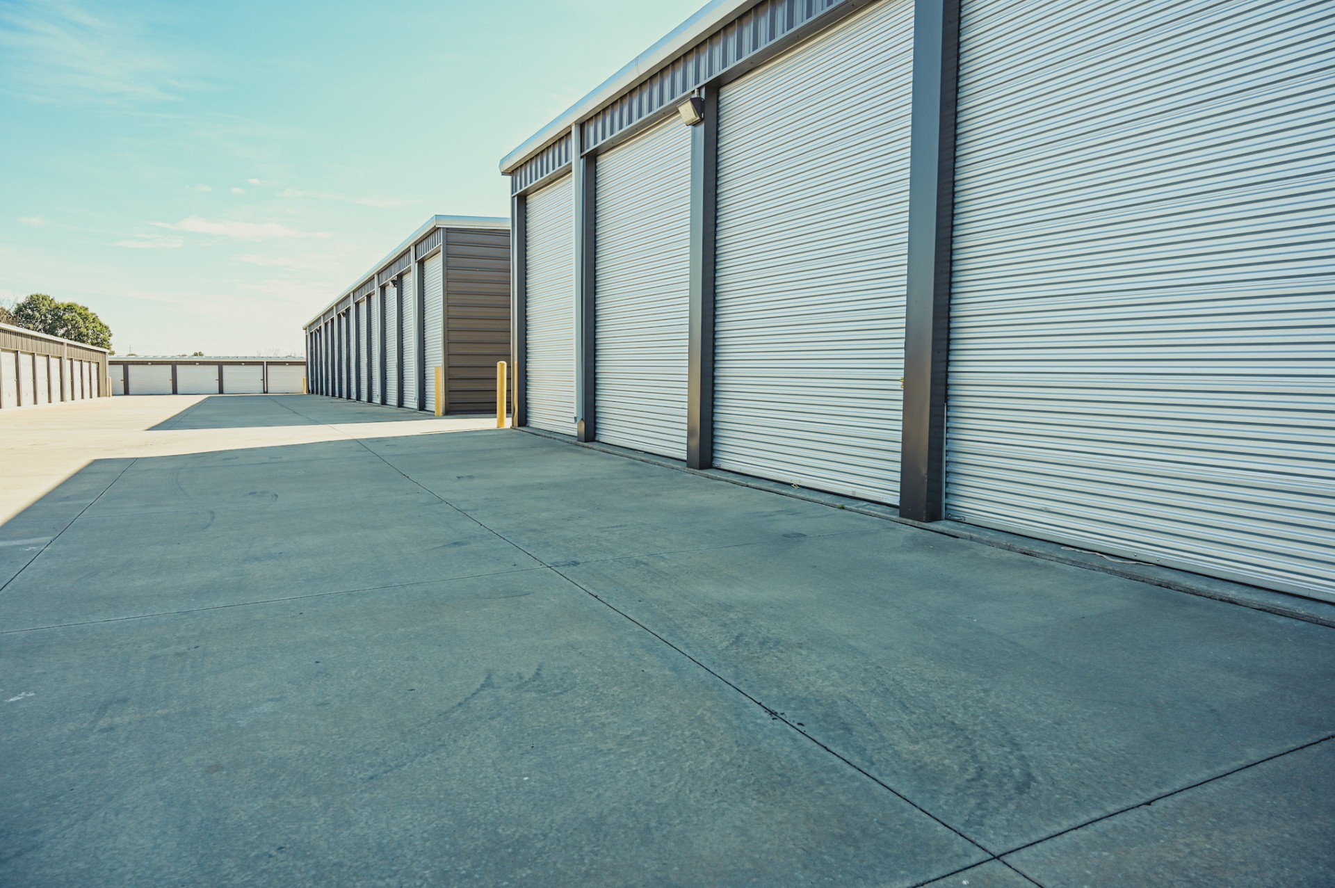 large jumbo drive up self storage spaces in owasso, ok 